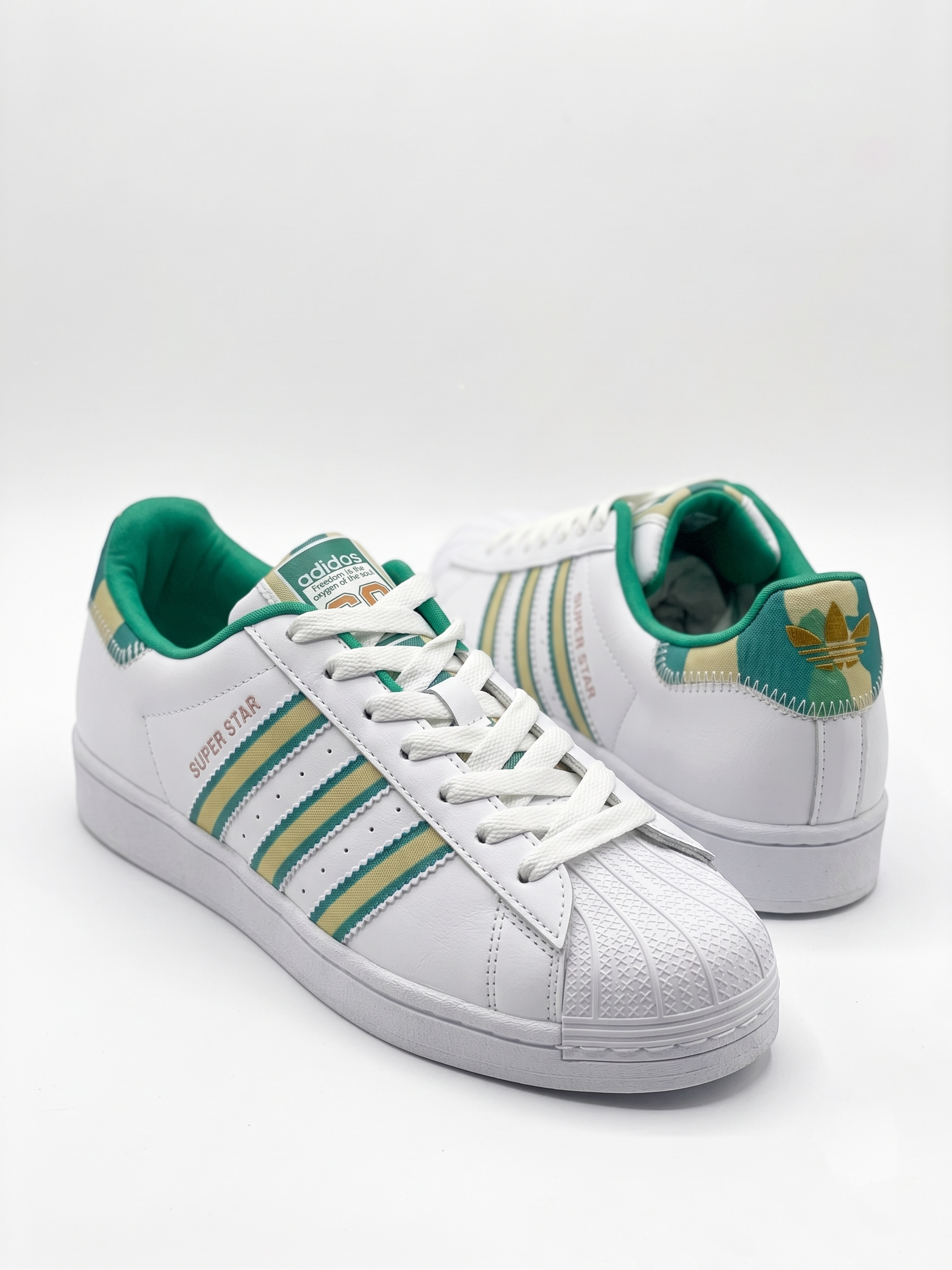 سنيكرز ADIDAS SUPER STAR