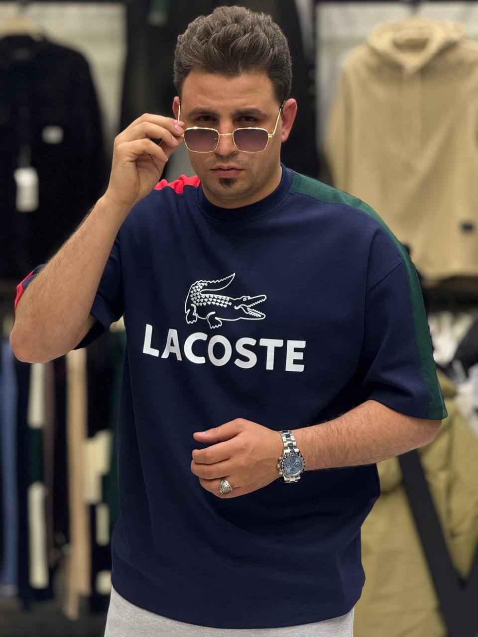 تيشرت راوند قصة كتف أوفر سايز - Lacoste