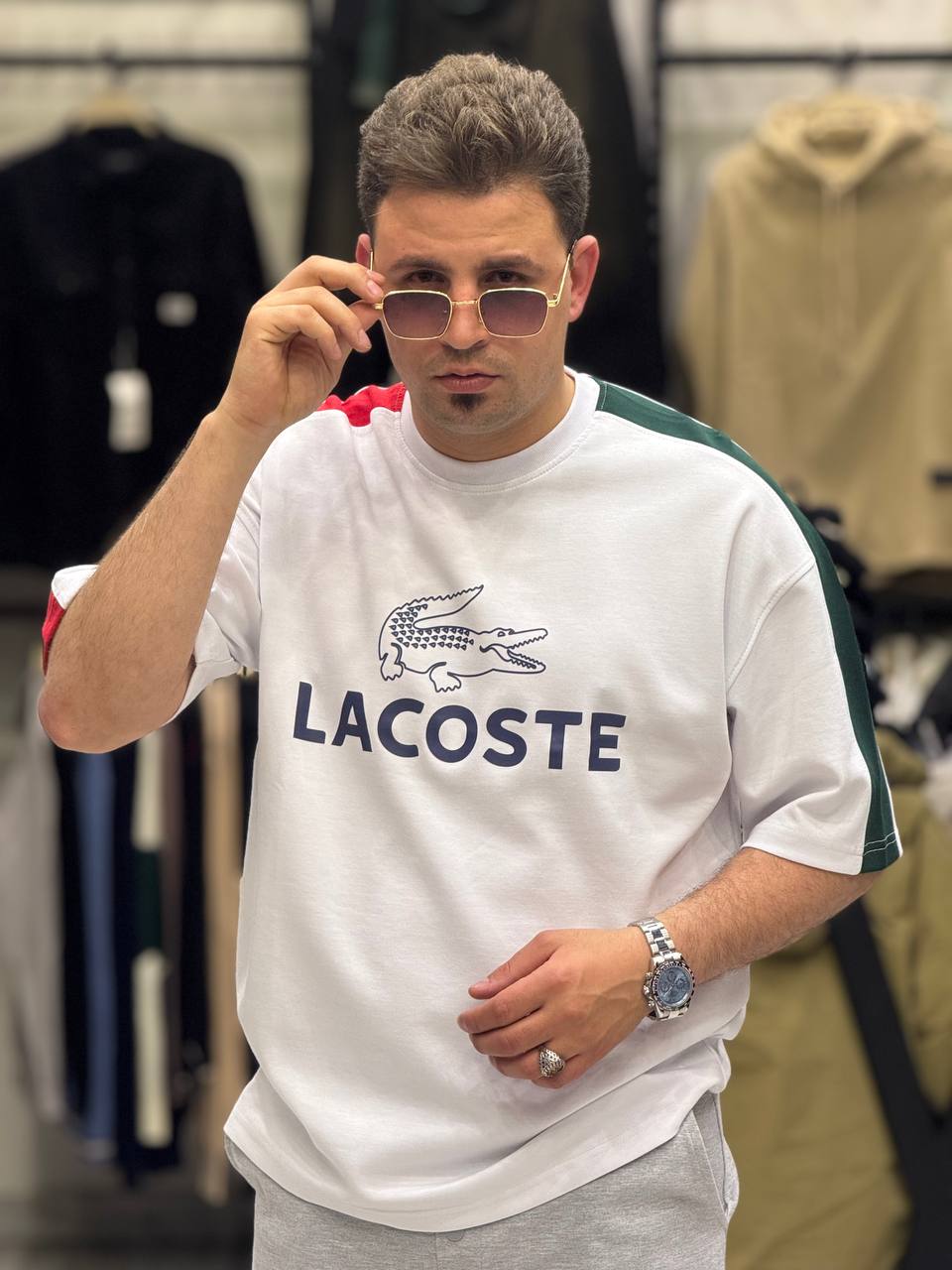 تيشرت راوند قصة كتف أوفر سايز - Lacoste