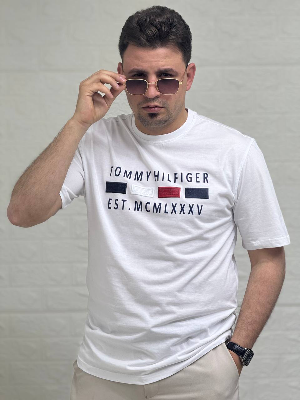 تيشيرت راوند - Tommy hilfiger